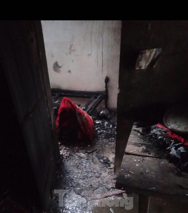 Nghịch lửa, bé trai 8 tuổi gây cháy nhà, chết thảm - 2