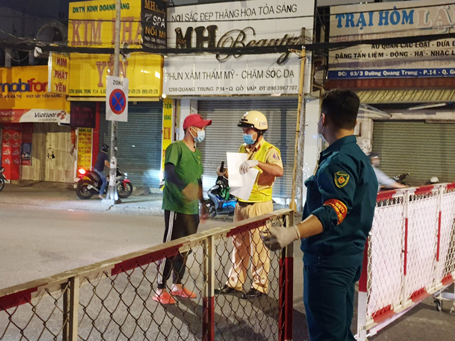 TP.HCM: Quận Gò Vấp tháo dỡ 12 chốt kiểm soát từ 0h đêm nay - 2