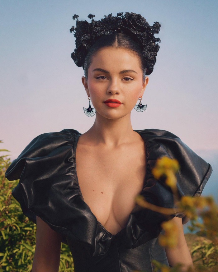 Selena Gomez vẫn đẹp hút hồn cả triệu người dù bị chê béo ở mức báo động - 7