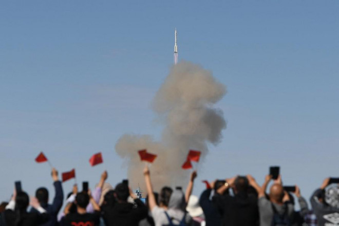 Trung Quốc tiến thêm một ước để hiện thực hoá tham vọng vũ trụ - 1
