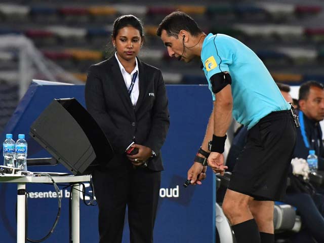 VAR áp dụng ở vòng loại thứ ba World Cup 2022, ĐT Việt Nam lo hay mừng? - 1