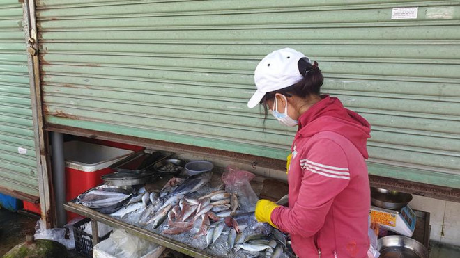 Quận Gò Vấp: Tiểu thương “to tiếng” khi bị dẹp chợ tự phát - 4