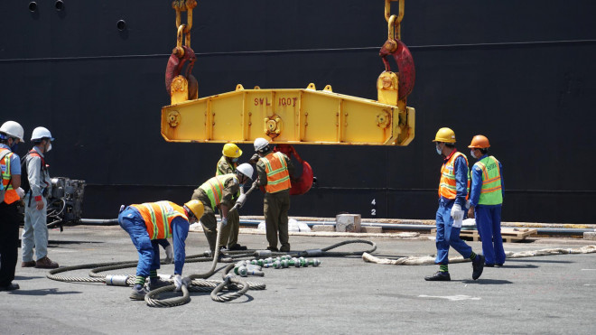 Cận cảnh đoàn tàu số 4 của metro số 1 đưa về depot Long Bình, TP Thủ Đức - 6