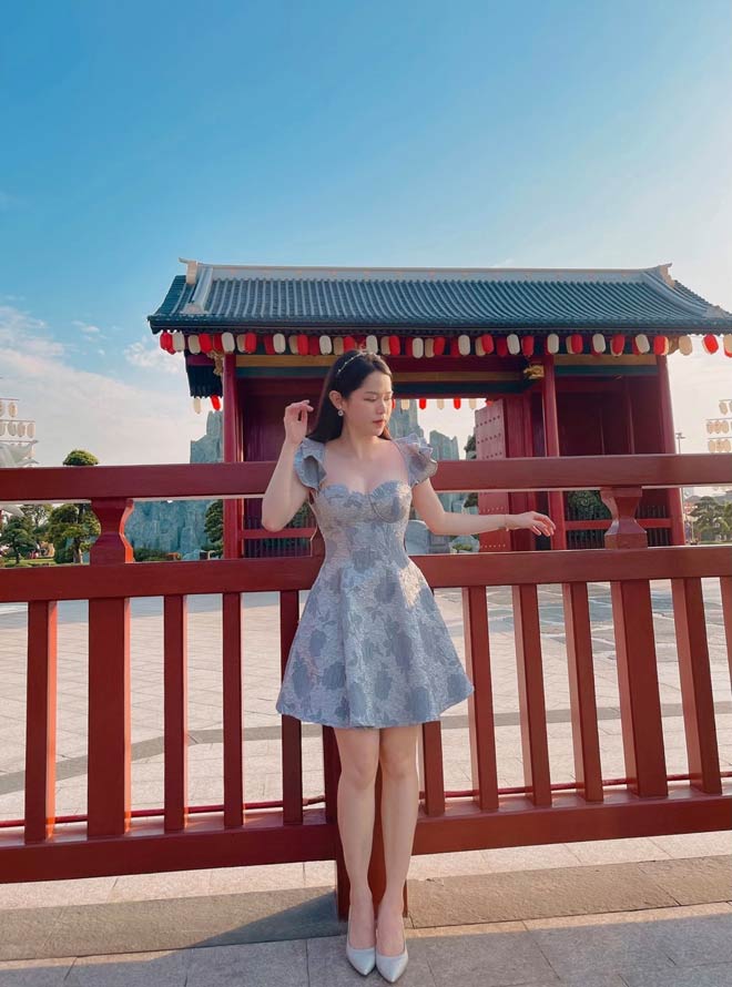 Tình cũ Quang Hải khoe ảnh thời “đen như con mắm” khiến dân tình xôn xao - 11