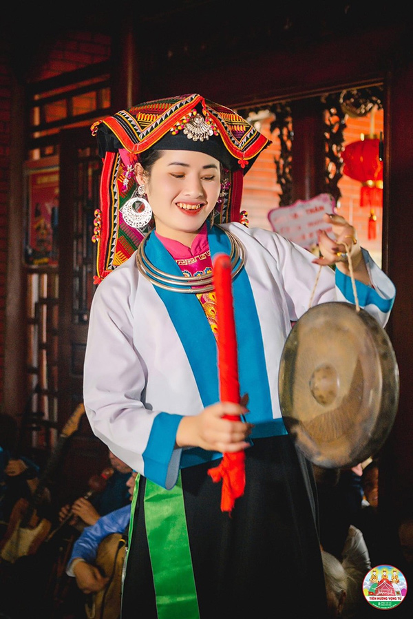 Triệu Thị Thêm – Cô giáo tiểu học mang “sứ mệnh” giữ gìn văn hóa tâm linh Việt - 2