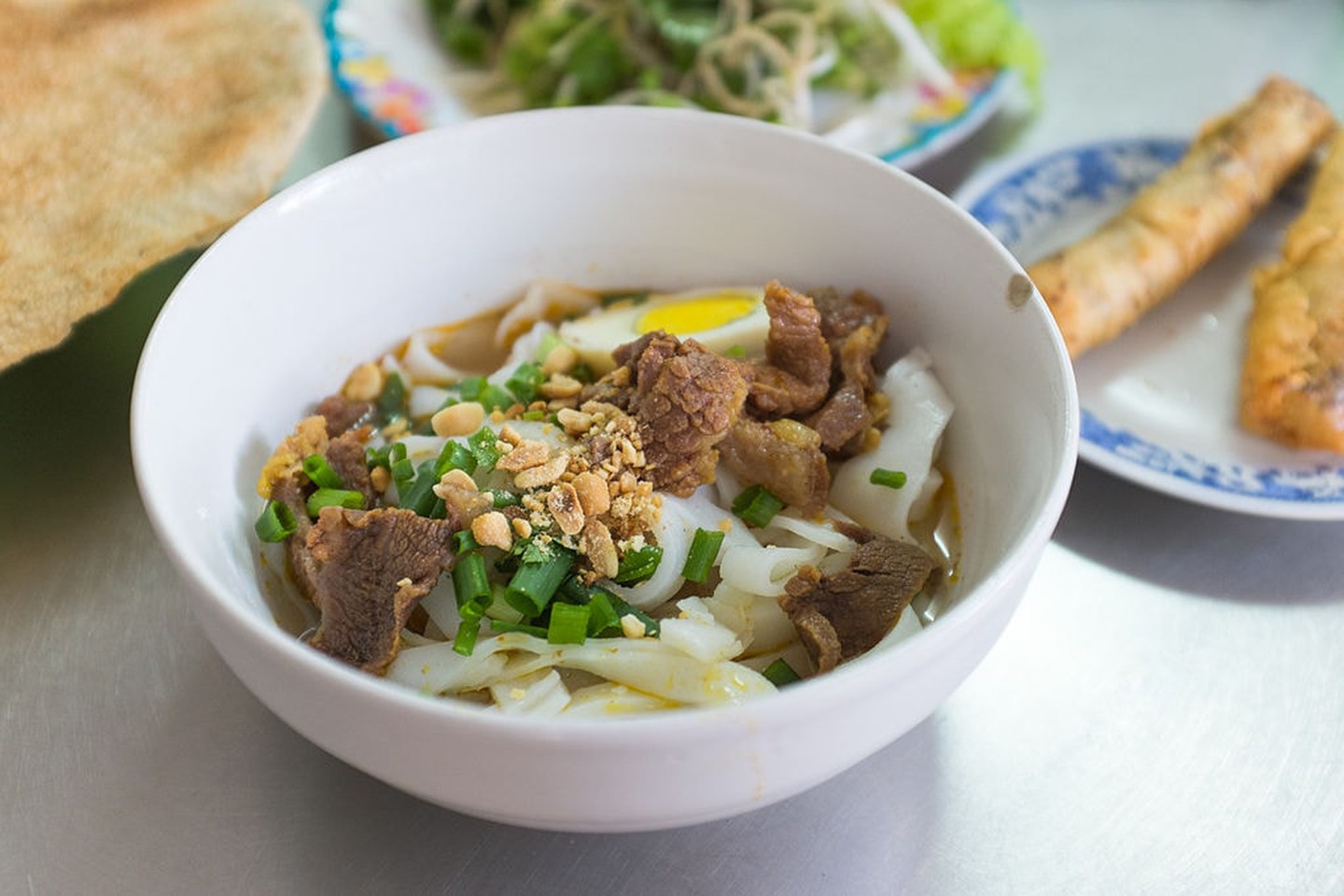 Top 11 món ăn ở Việt Nam được du khách đặc biệt yêu thích - 1