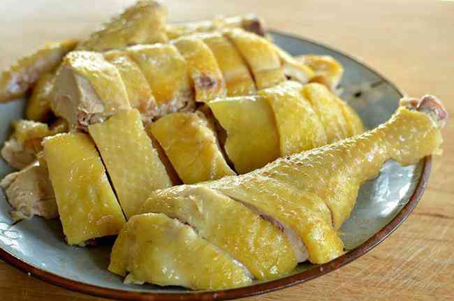 Tuyệt chiêu làm các món thịt luộc thơm, trắng, giòn như ngoài hàng - 3