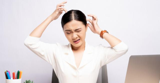 Khổ sở với tình trạng gàu, ngứa, vi khuẩn trong mùa hè nắng cháy, bỏ túi ngay những bí kíp sau đây! - Vimarsana News