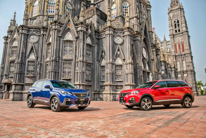 Peugeot kích cầu khách hàng Việt, mua xe bộ đôi SUV tặng xe tay ga Pháp - 1