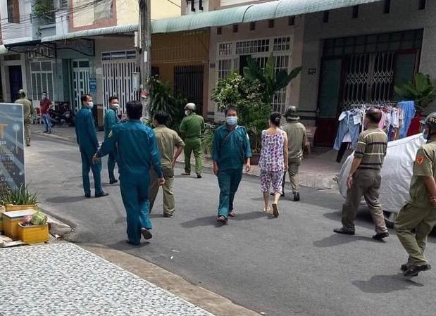 Vụ giám đốc mắc COVID-19 "lọt chốt" kiểm soát: Khai báo gian dối? - 2