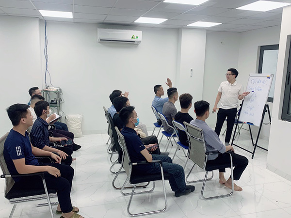 Nguyễn Minh Nguyên Marketing – Chàng trai viết nên thành công bằng sự nỗ lực - 3