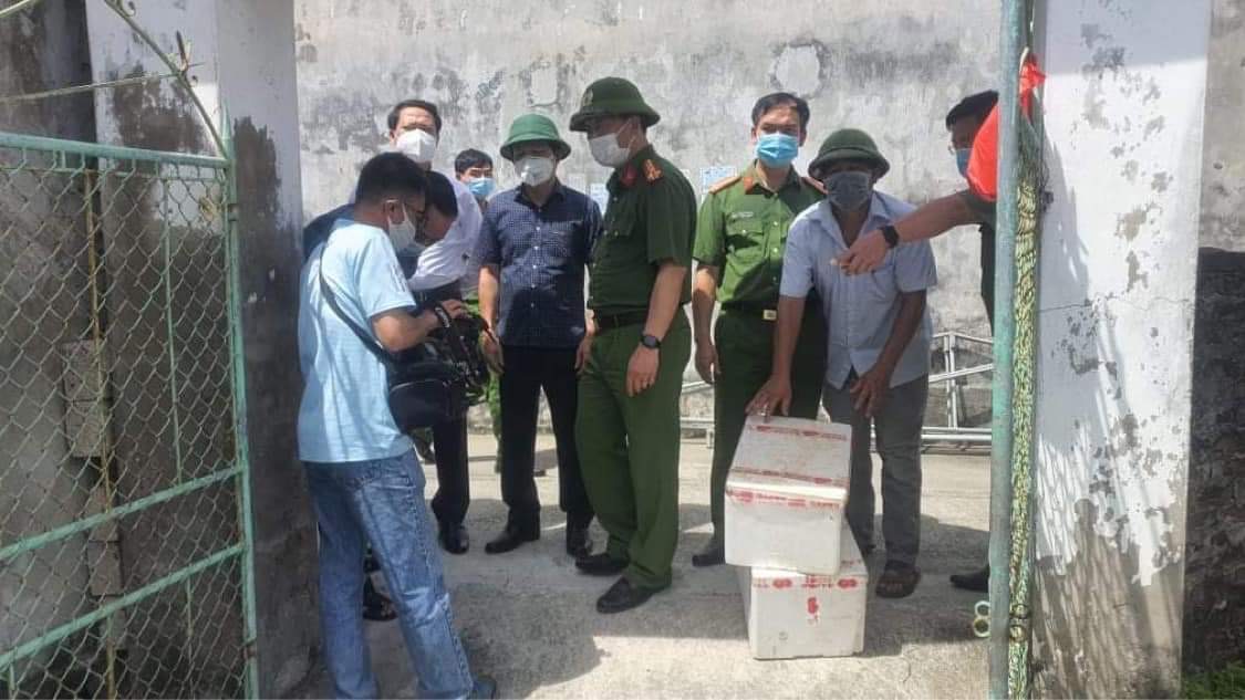 Ra đầu thú, con rể sát hại gia đình vợ ở Thái Bình nói &#34;các anh bắt em đi&#34; - 1