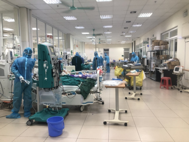 Việt Nam tổng hợp thành công thuốc kháng virus SARS-CoV-2 - 2