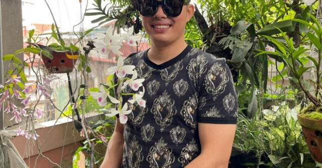Chiêm ngưỡng lan 5 cánh trắng Juliet đẹp nức lòng tại vườn lan Ngọc Hà