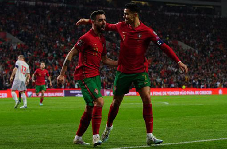 BĐN gặp khó ở World Cup 2022: Ronaldo mơ phá dớp buồn, có thể dự EURO khi 39 tuổi - 1