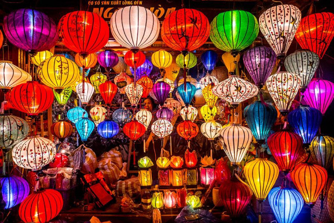 16 điểm đến ngập sắc cầu vồng, thành phố đèn lồng Việt Nam góp mặt 1648912177 image8 1648878026 96 width900height600 width900height600 16 điểm đến ngập sắc cầu vồng, thành phố đèn lồng Việt Nam góp mặt