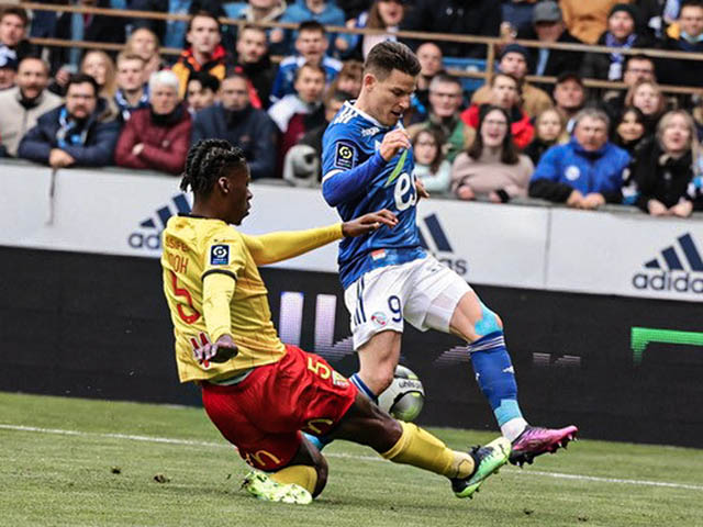 Video bóng đá Strasbourg - Lens: Bước ngoặt phạt đền, đánh chiếm top 4 (Vòng 30 Ligue 1)