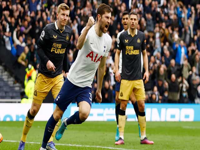 Cực nóng bảng xếp hạng Ngoại hạng: Tottenham hất cẳng Arsenal, top 4 thay đổi lớn