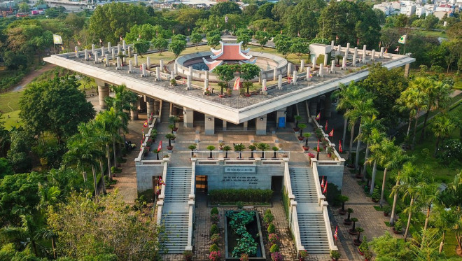 Điểm đến cho ngày Giỗ Tổ: 4 đền thờ Vua Hùng lớn nhất tại TP.HCM - 6