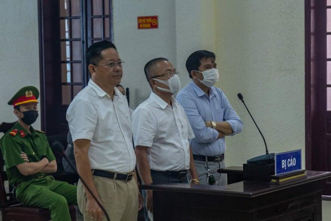 Tuyên án các bị cáo nói xấu, bôi nhọ lãnh đạo tỉnh Quảng Trị trên mạng xã hội - 1