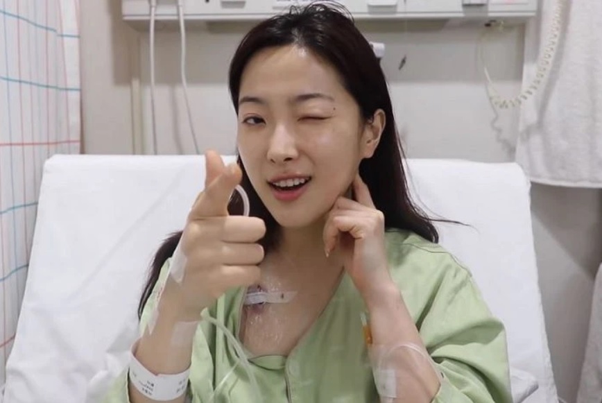 Ung thư hạch bạch huyết, căn bệnh khiến nữ youtuber nổi tiếng xứ kim chi qua đời ở tuổi 31 - 1