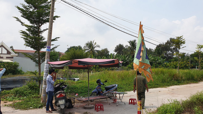 Nhậu nhầm cồn sát khuẩn, 2 người tử vong, 2 người nhập viện - 1