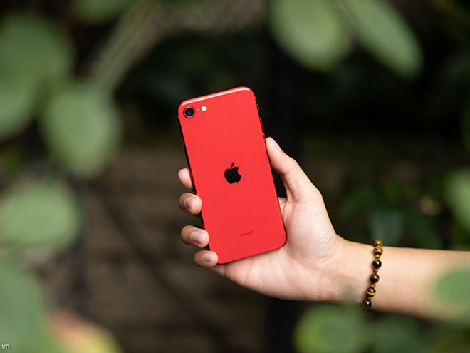 Điện thoại cỡ nhỏ chính thức lỗi thời? - 3