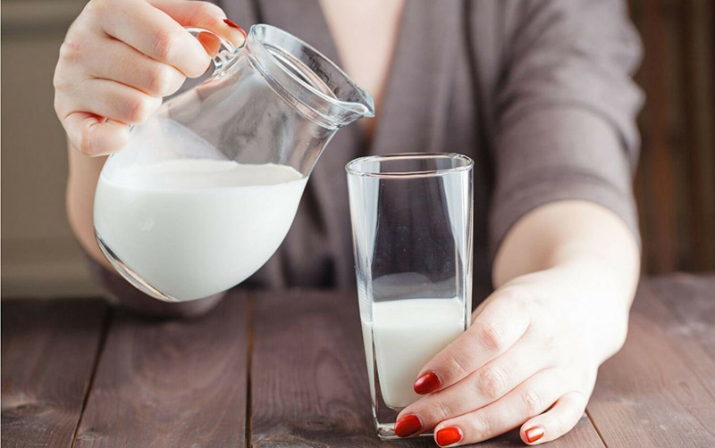 Uống sữa thay nước có làm tăng nguy cơ tử vong không? - 1