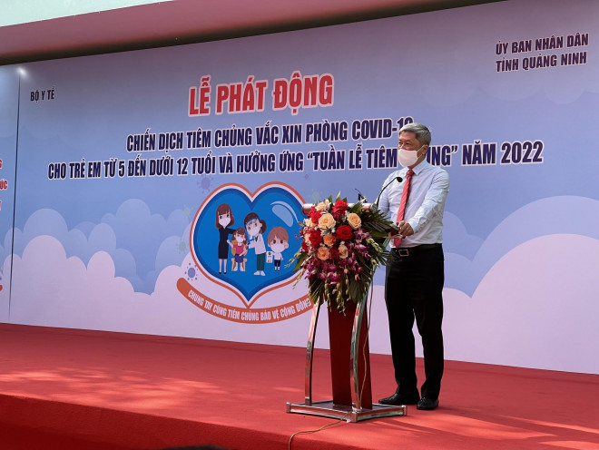 Gần 200 trẻ từ 5 - dưới 12 tuổi đầu tiên ở Việt Nam tiêm vắc-xin phòng COVID-19 - 1