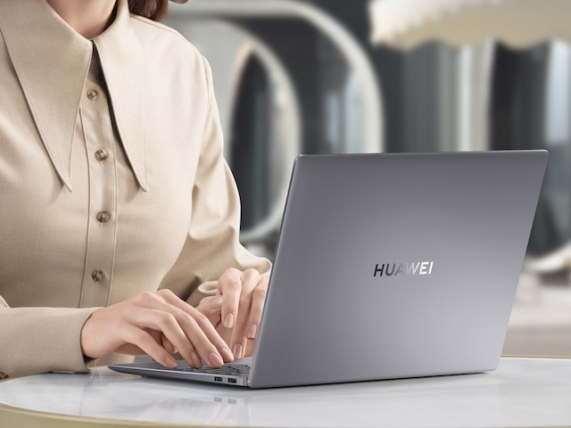 Huawei bất ngờ giới thiệu laptop MateBook 14 tại Việt Nam