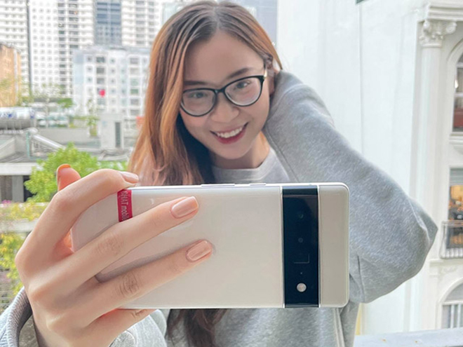 2 chiếc điện thoại được tung hô khi ra mắt nhưng lại siêu ế - 1