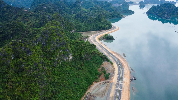 Cận cảnh dự án hầm xuyên núi trị giá gần 250 tỷ đồng, lớn nhất Quảng Ninh - 1