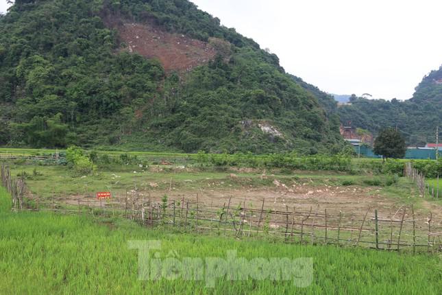 Hàng trăm hộ dân kêu cứu khi đất sụt, nhà nứt, giếng cạn bất thường - 10