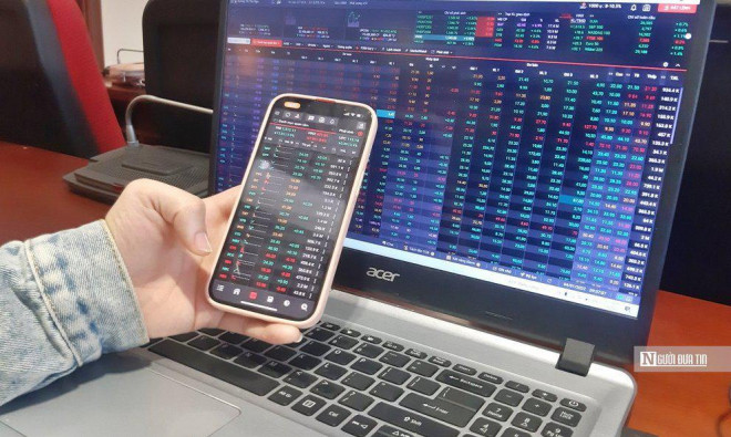 Bộ Công an bóc mẽ các chiêu trò tinh vi trên thị trường chứng khoán - 1