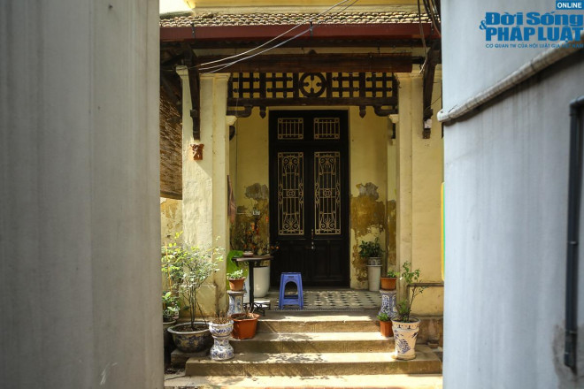Cận cảnh hiện trạng những căn biệt thự Pháp cổ trứ danh trong lòng thủ đô Hà Nội - 14