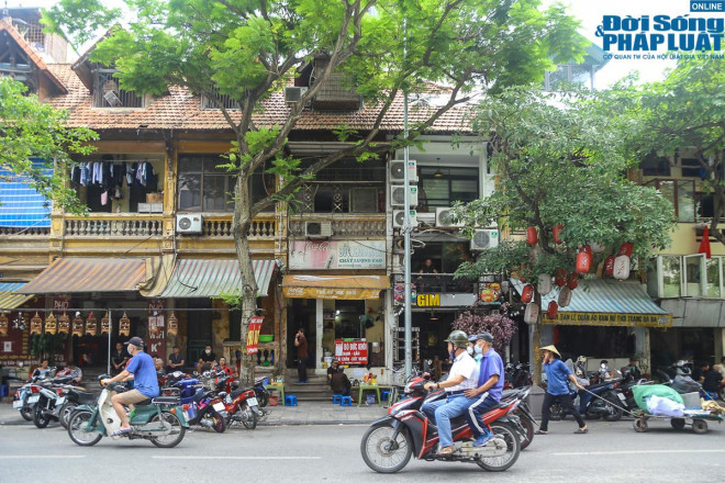 Cận cảnh hiện trạng những căn biệt thự Pháp cổ trứ danh trong lòng thủ đô Hà Nội - 19