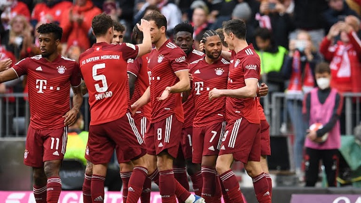 Video bóng đá Bayern Munich - Dortmund: Mãn nhãn 4 bàn, lần thứ 10 vô địch (Vòng 31 Bundesliga) - 1