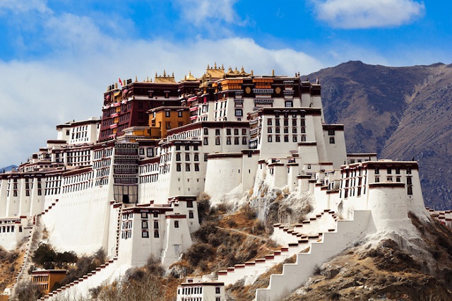 Những điều có thể bạn chưa biết về Potala - cung điện cổ cao nhất thế giới tại Tây Tạng - 1