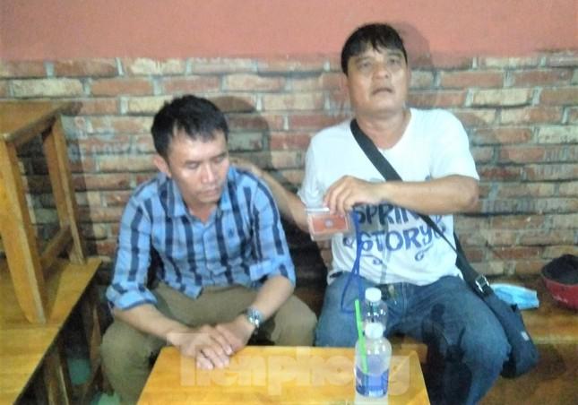 Thợ hồ giả luật sư tư vấn tình yêu, hôn nhân rồi lừa tiền - 1