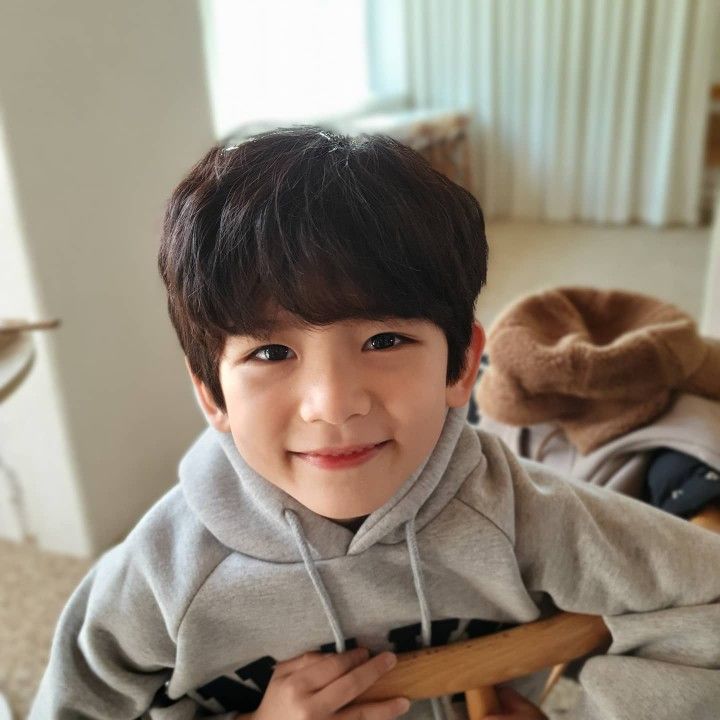 4 dấu hiệu trên khuôn mặt cho thấy đó là một đứa trẻ có IQ cao - 3