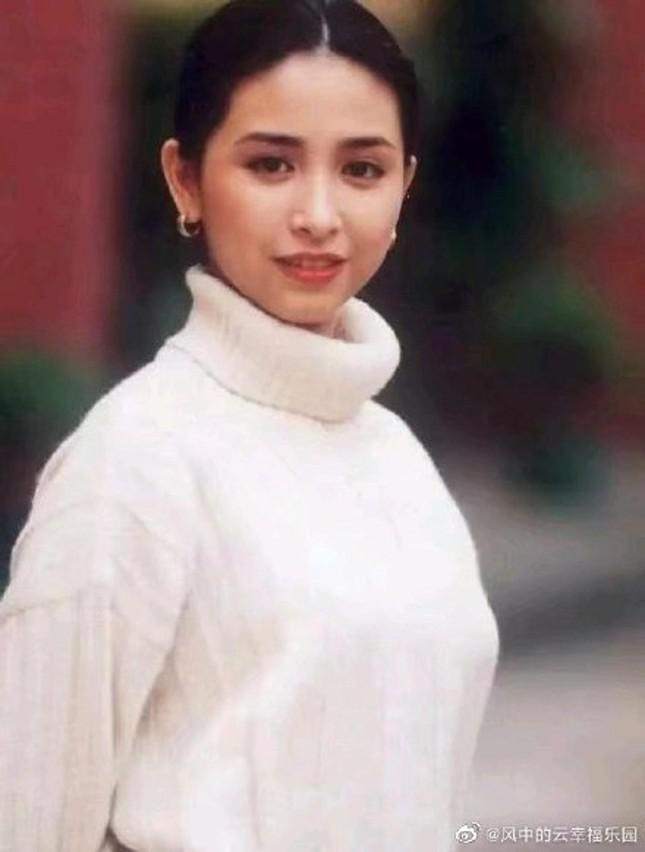 香港著名美女 前身為 Ngo Uyen Phuong 年齡 U60 美女 - 4