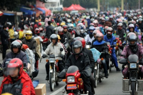 Những tác động trái chiều từ việc cấm xe máy vào nội đô ở Trung Quốc