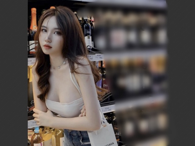 Mặc giản dị đi siêu thị, gái xinh Quy Nhơn bất ngờ nổi tiếng trên MXH