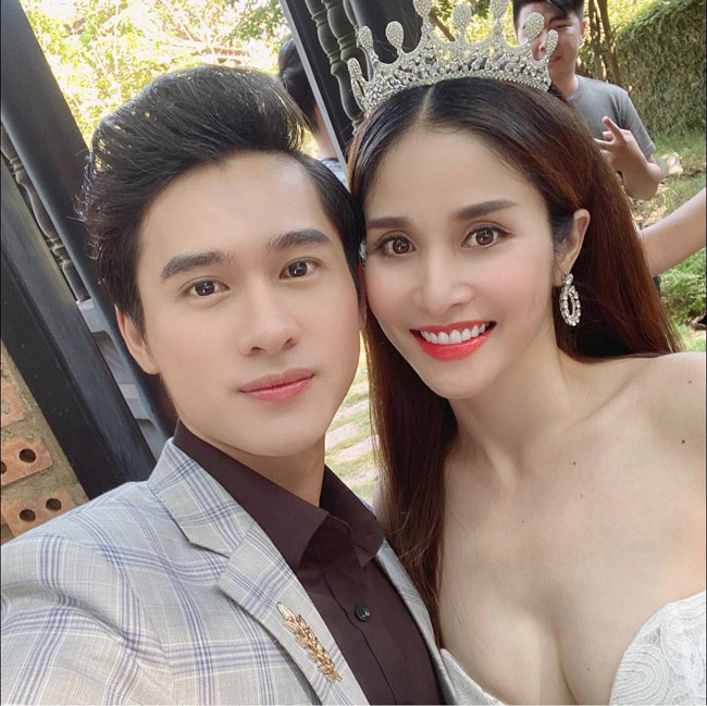 Tháng 10/2020, Huỳnh Thảo Trang và diễn viên Quang Pháp tổ chức đám cưới trong sự bất ngờ của người hâm mộ. Hai người bén duyên sau khi đóng chung phim.
