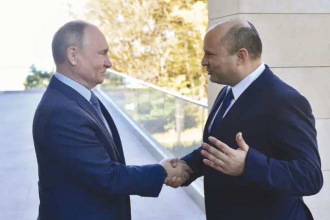 Israel: Ông Putin xin lỗi về bình luận gây tranh cãi của Ngoại trưởng Nga - 1