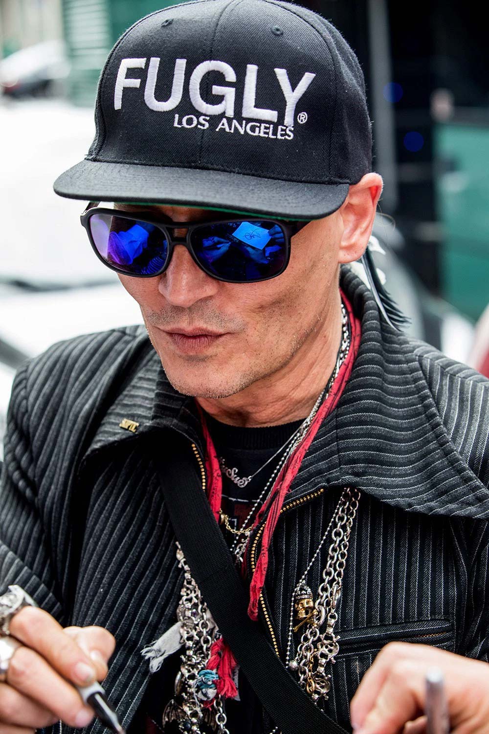 Vì đâu “cướp biển” Johnny Depp trở nên tàn tạ, xuống cấp? - 4