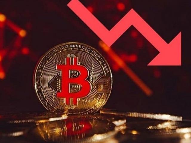 Bitcoin tiếp tục rớt giá mạnh