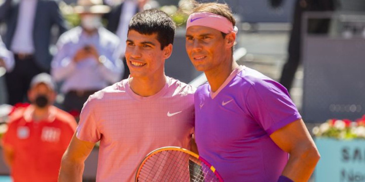 Alcaraz thiết lập kì tích, Nadal và Djokovic &#34;lâm nguy&#34; (Bảng xếp hạng tennis 9/5) - 1