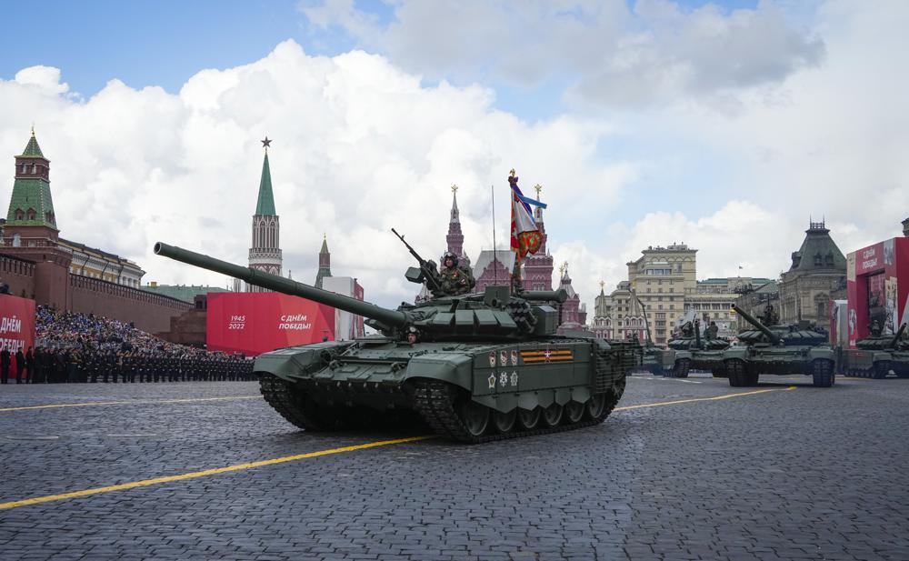 Toàn cảnh duyệt binh kỷ niệm 77 năm Ngày Chiến thắng ở Nga - 8