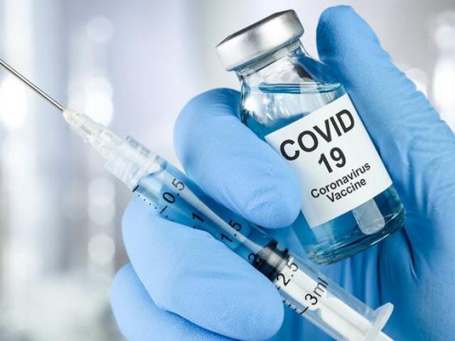 3 ngày đầu sau khi tiêm vắc-xin COVID-19 cho trẻ từ 5-12 tuổi, cha mẹ cần lưu ý điều gì?